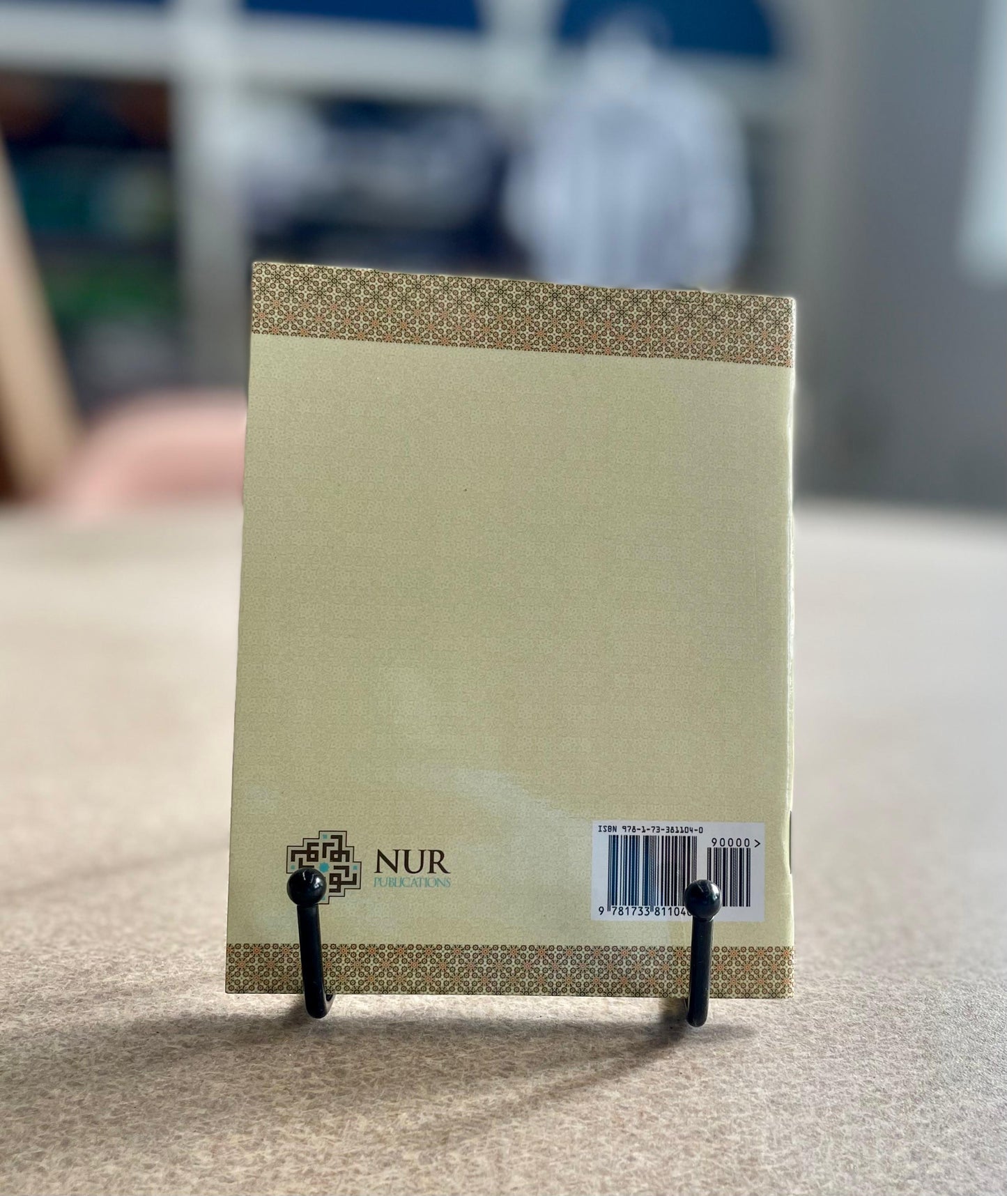 Living in Light of the Quran (Pocket Size)