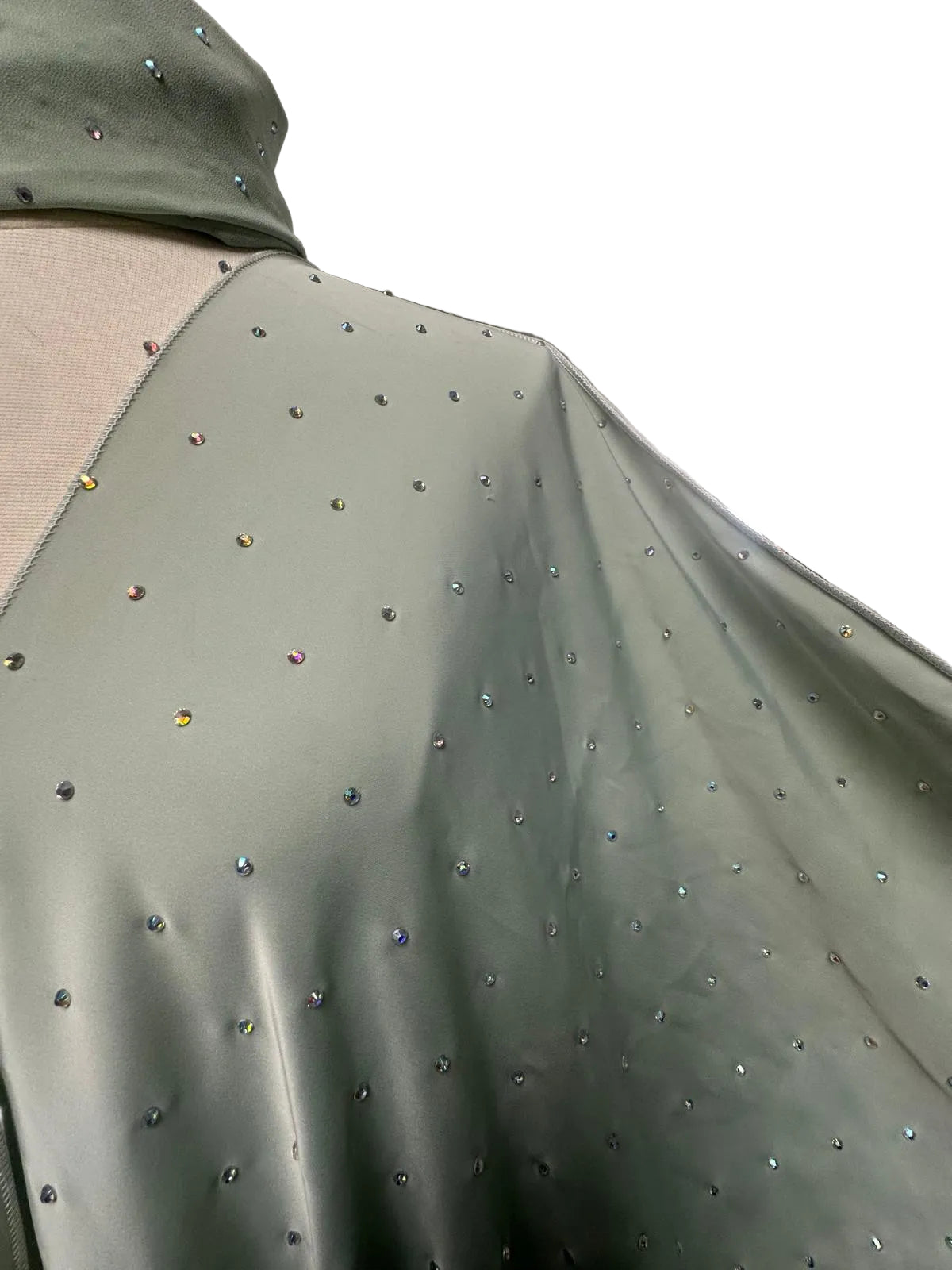 Elegant stonework Abaya